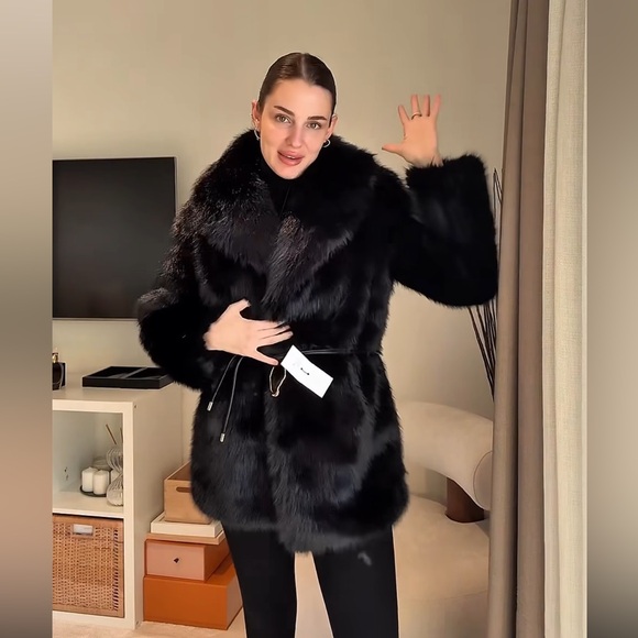 ZARA BLACK FAUX FUR COAT - Picture 7 of 16
